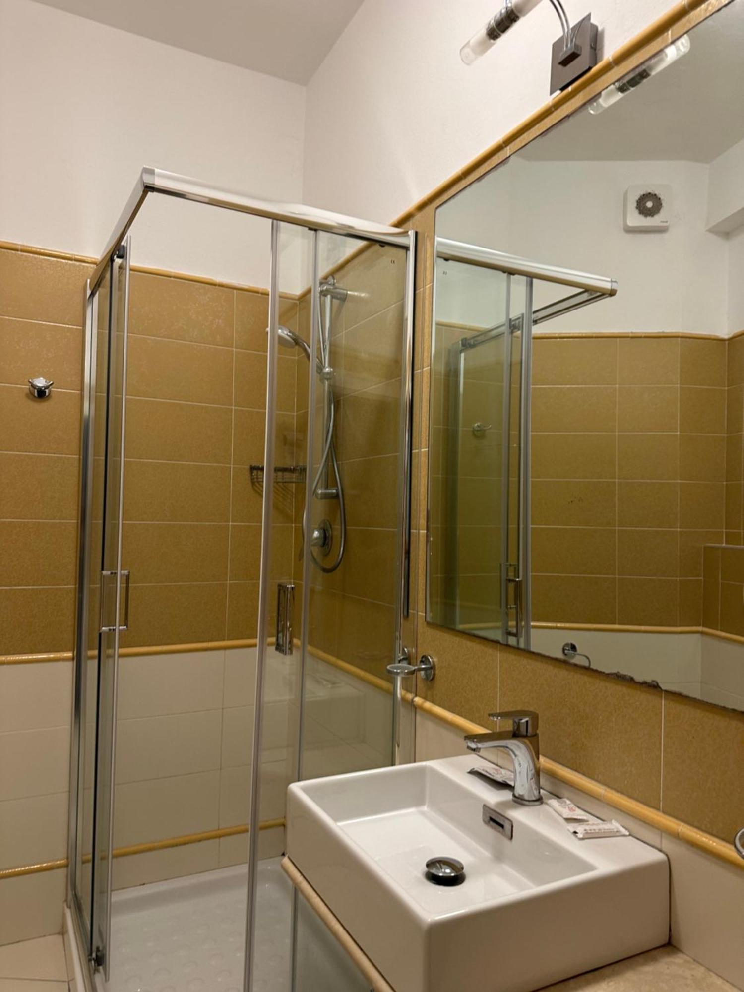Hotel Lux Mima