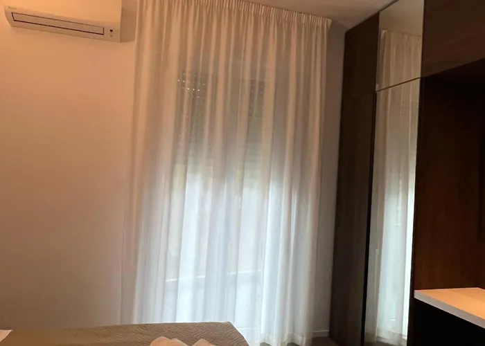 Hotel Lux B&B Mima